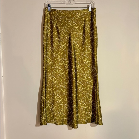 SILKY MIDI SKIRT - Picture 7 of 7